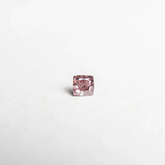 0.07ct 2.32×2.27×1.50mm Argyle Fancy Intense Purple Pink Cushion Brilliant 18680-07 ??