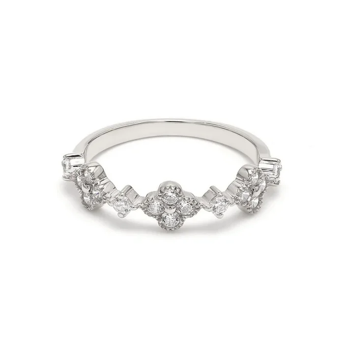 0.46ctw Round Brilliant Lab-Grown Diamond Quatrefoil Stackable Band in 14k Gold
