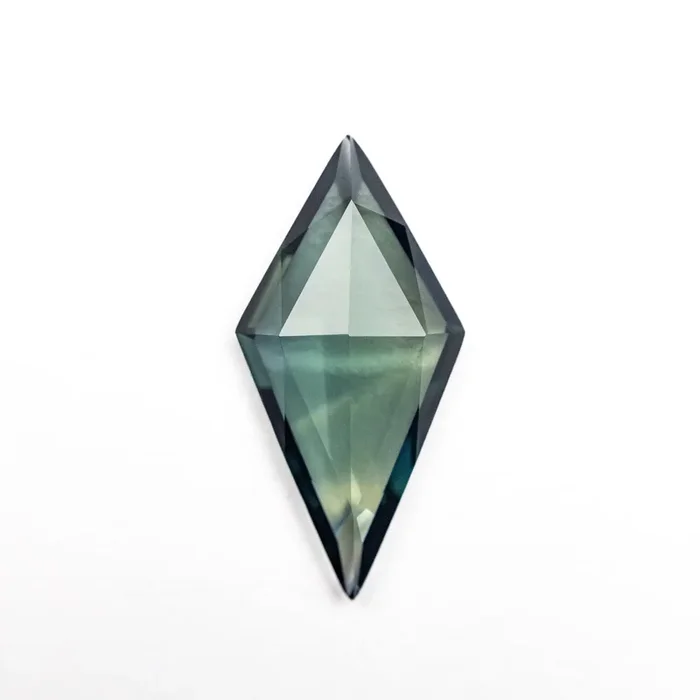 0.81ct 11.24×5.50×2.11mm Kite Rosecut Sapphire 26327-38