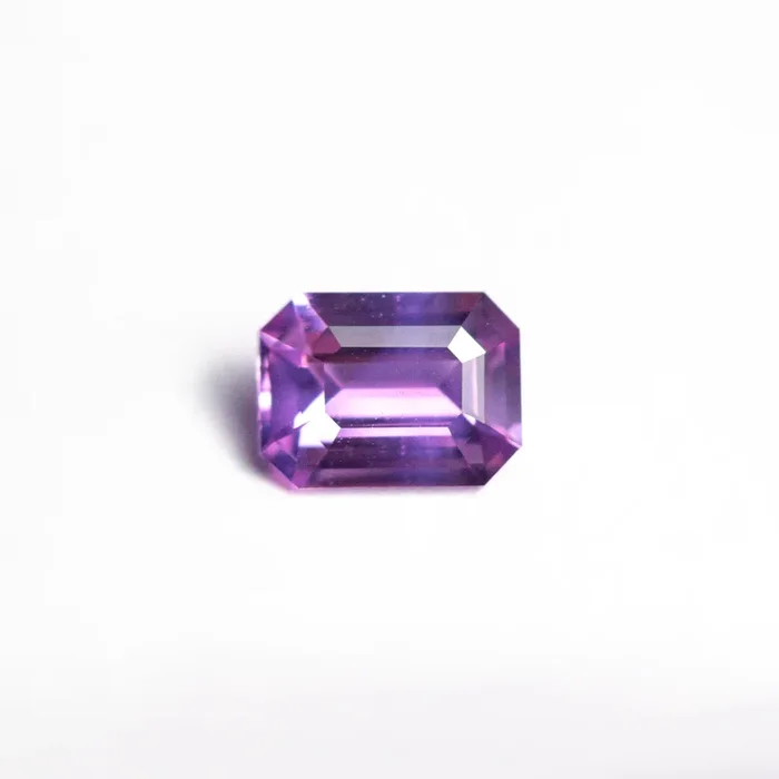 1.05ct 6.78×5.08×3.02mm Cut Corner Rectangle Step Cut Sapphire 26363-01