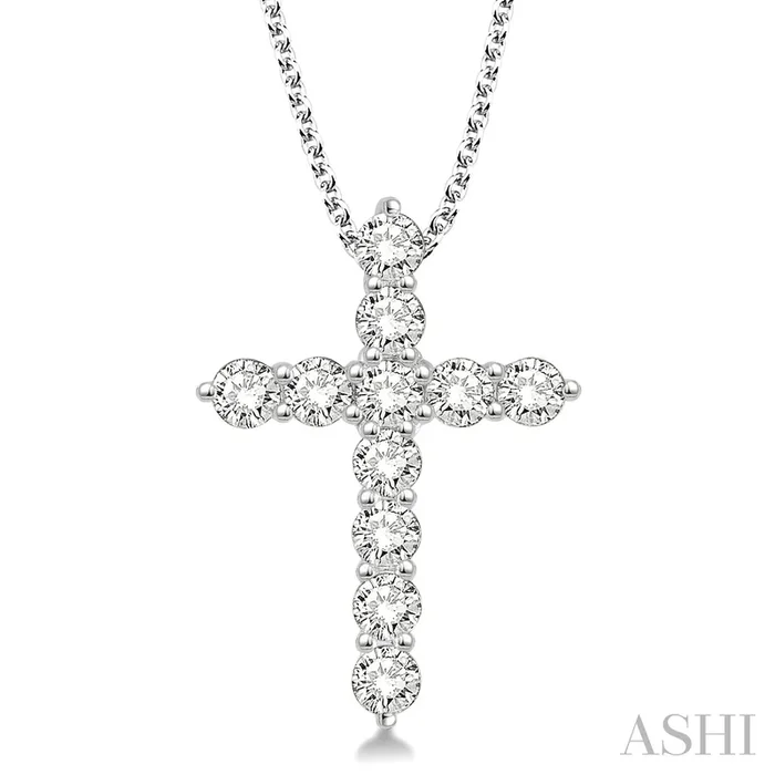 1 1/2 Ctw Round Cut Diamond Cross Pendant