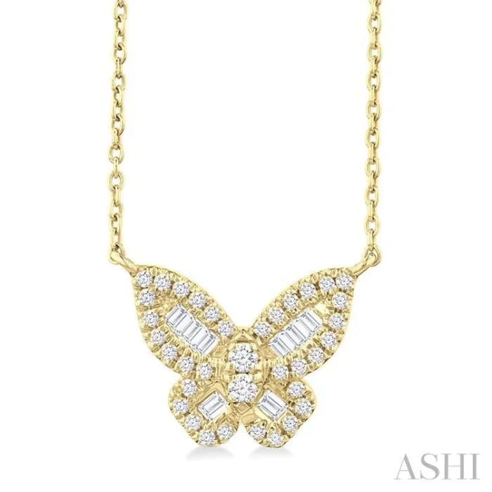 1/3 Ctw Petite Butterfly Baguette and Round Cut Diamond Fashion Pendant With Chain in 14K Yellow Gold