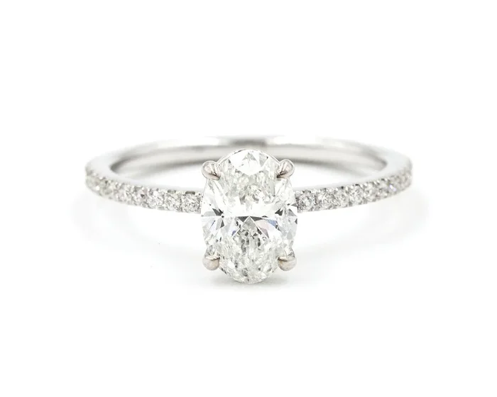 1-Carat White Gold Oval Diamond Solitaire
