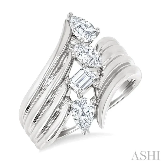 1 Ctw Open Bypass Ribbed Shank Mixed Diamond Cut Fashion Ring in 14K White Gold