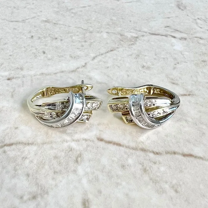 10 Karat Two-Tone Gold Crossover 0.30 Carat Diamond Huggie Hoop Earrings