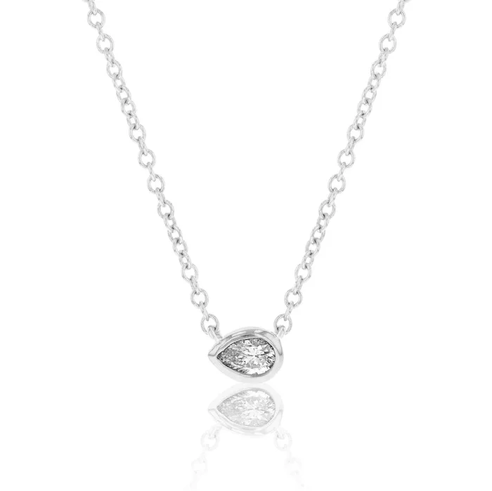 14ct white Gold 1/10 Carat Diamond Pendant On 45cm Chain
