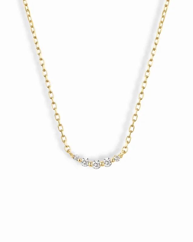 14k Sasha Diamond Curve Necklace