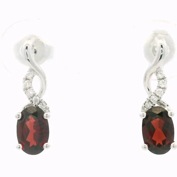 14K Yellow Gold Garnets Drop Earrings