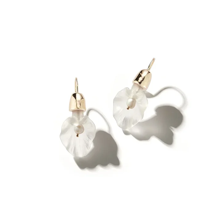14kt Calla Lily Baroque Pearl Drop Earrings