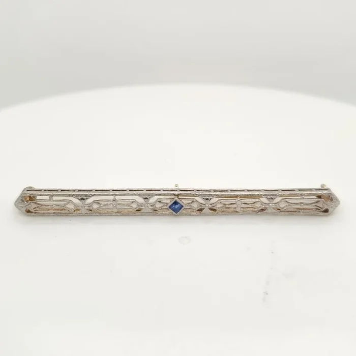 14kt White Gold Filigree Sapphire Bar Pin