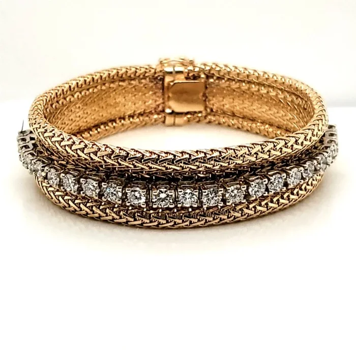 14kt Yellow Gold and Diamond Bracelet