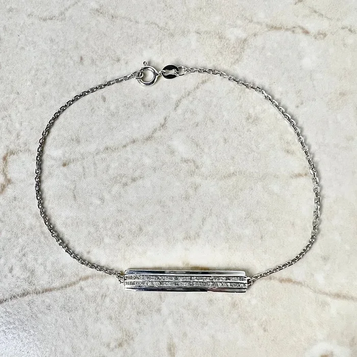 18 Karat White Gold Diamond Bar Bracelet