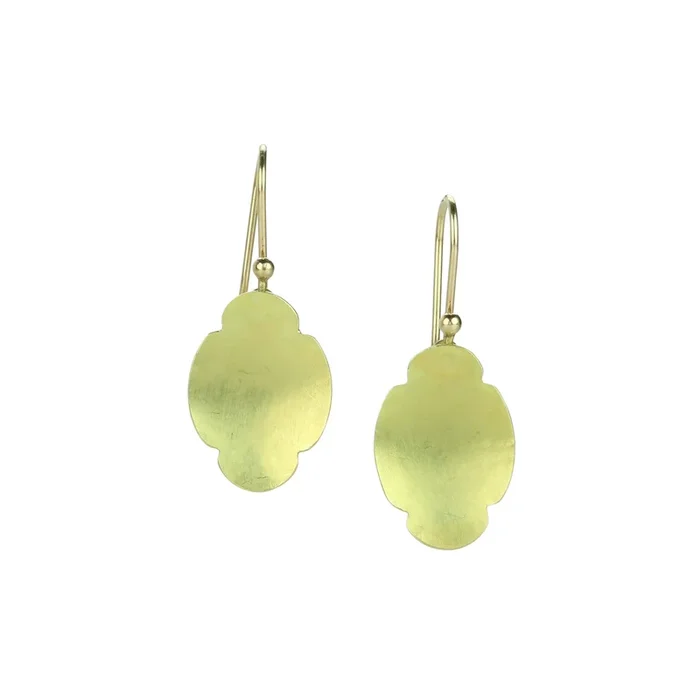 18k Small Oval Scalloped Earrings