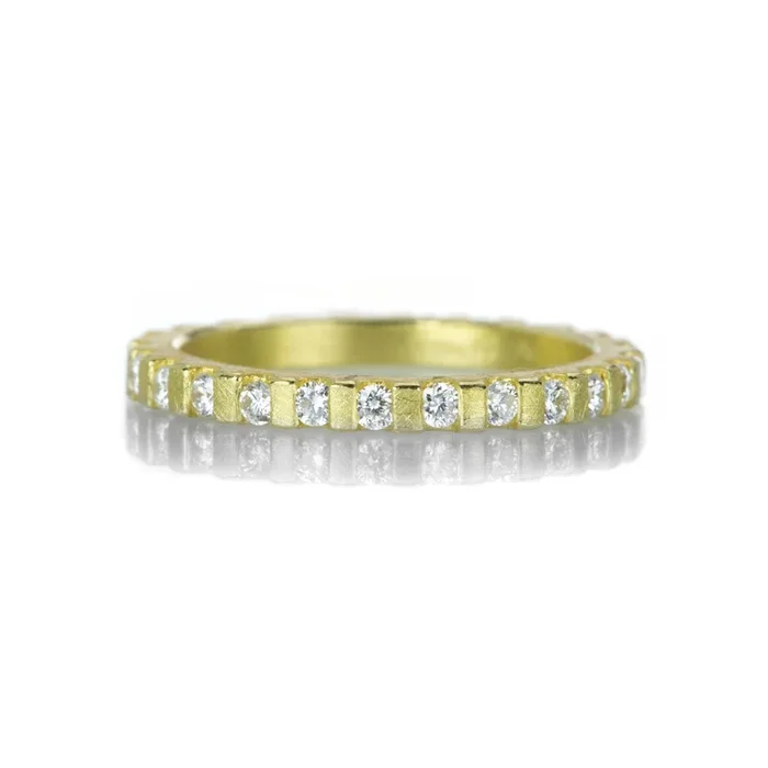 18k Yellow Gold Diamond Gear Band