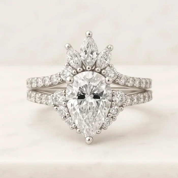2.10 CT Multi Diamond Ring and Wedding Band