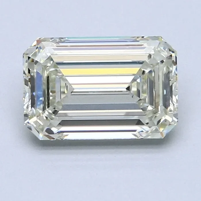 2.52 Carat K VS1 Emerald Diamond