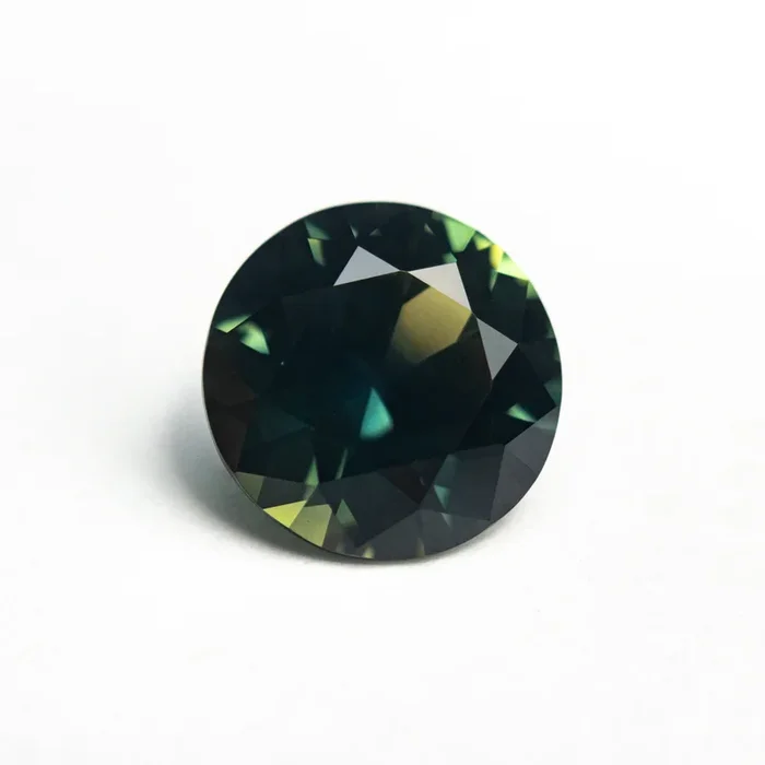 2.94ct 8.90×8.84×5.32mm Round Brilliant Sapphire 25720-01