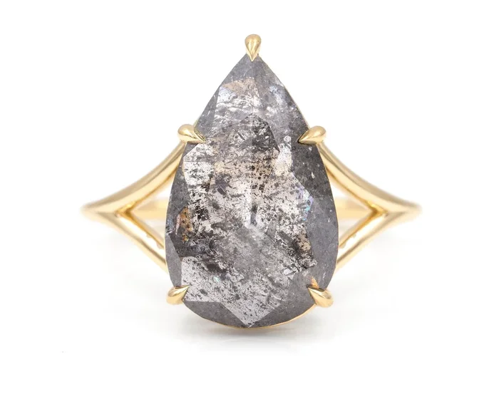 4.20-Carat Salt and Pepper Diamond Gemma Ring
