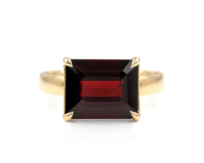 5.88-Carat Garnet Lydia Ring
