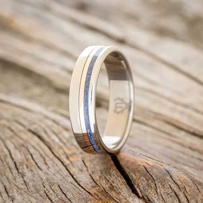 “CASTOR” – LAPIS LAZULI & A 14K ROSE GOLD INLAY WEDDING RING – TITANIUM (6MM) – SIZE 8 1/2