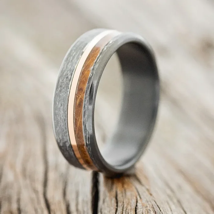 “CASTOR” – WHISKEY BARREL & 14K GOLD INLAY WEDDING RING IN A HAMMERED FINISH