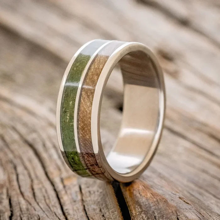 “DYAD” – MOSS & DRIFTWOOD WEDDING BAND