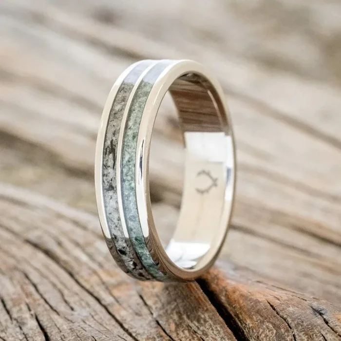 “DYAD” – MOSS AGATE & MOONSTONE WEDDING BAND – TITANIUM (6MM) – SIZE 11