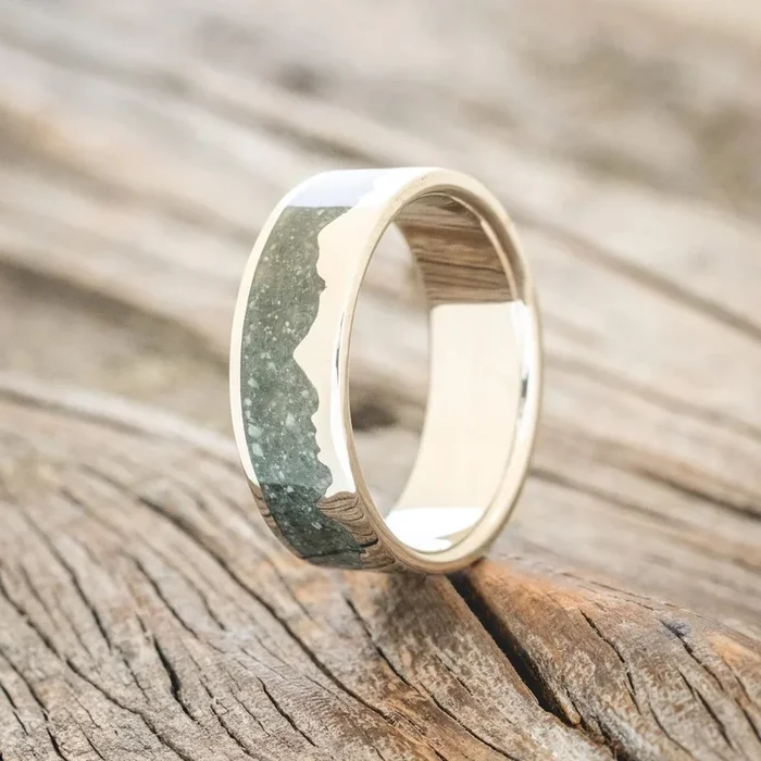 “HELIOS” – CRUSHED MOSS AGATE & 14K GOLD MOUNTAIN RANGE WEDDING BAND – 14K WHITE GOLD – SIZE 12