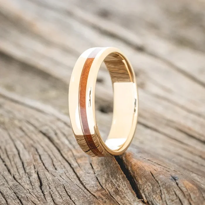 “VERTIGO” – REDWOOD WEDDING RING – 14K YELLOW GOLD (6MM) – SIZE 11 INTERNAL ENGRAVING “May your essence always shine ♡”