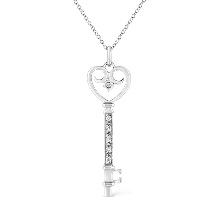 .925 Sterling Silver Pave and Bezel-Set Diamond Accent Key 18″ Heart and Lock Pendant Necklace (K-L Color, I1-I2 Clarity)
