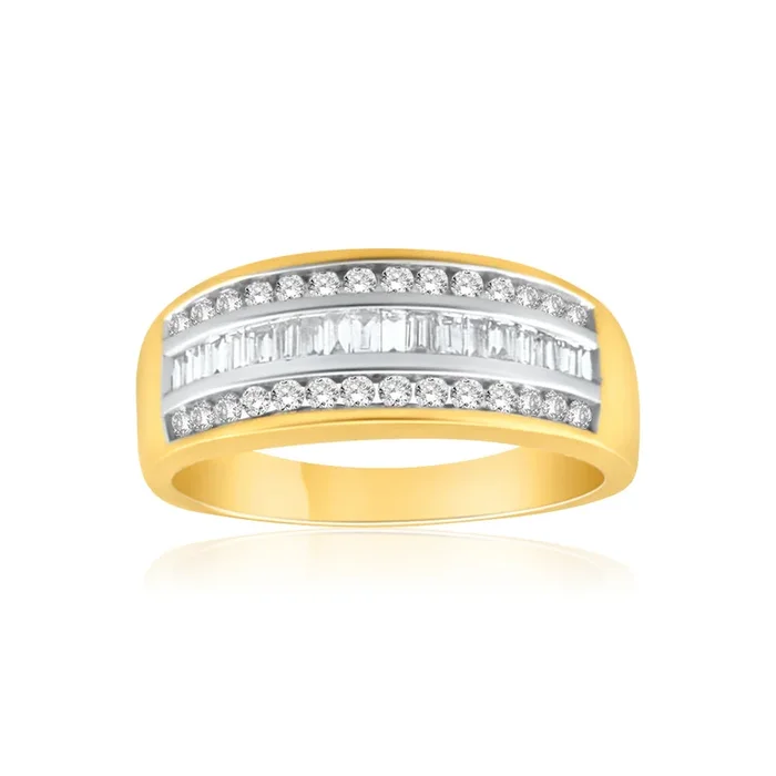 9ct Yellow Gold Diamond Lovely Ring