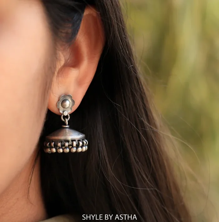 Adya Fine Jhumki