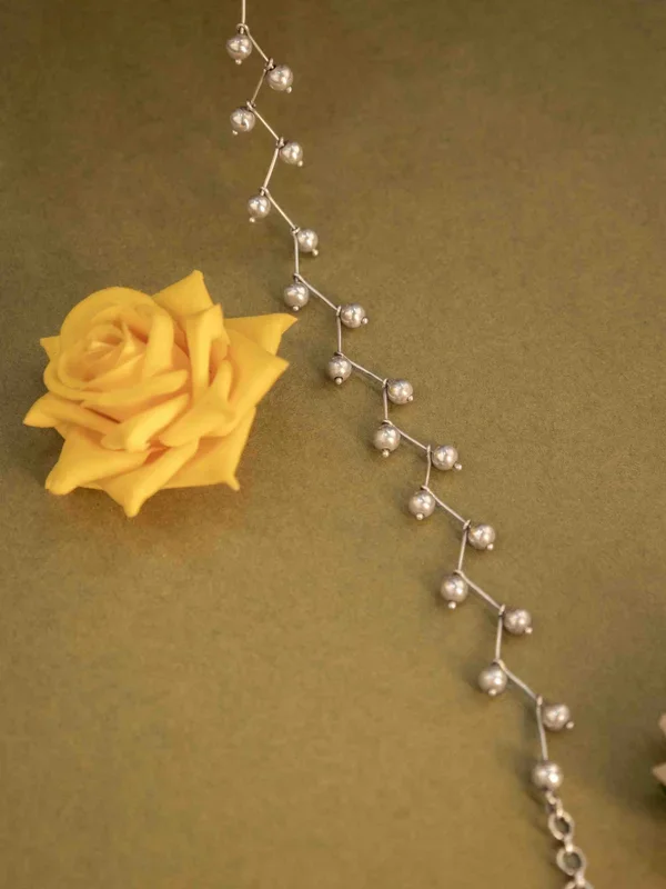 Adya flexi Ball Necklace