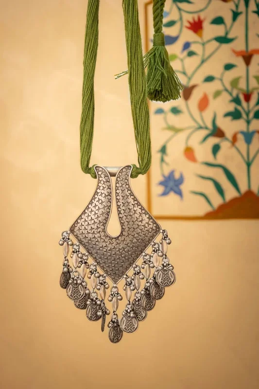 Anvaya Intricare Vintage Inspired Drop Statement Dori Necklace
