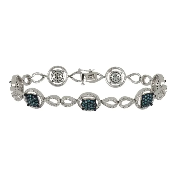 Blue Diamond Bracelet (Blue Diamond 0.93 cts. White Diamond 1.8 cts.)
