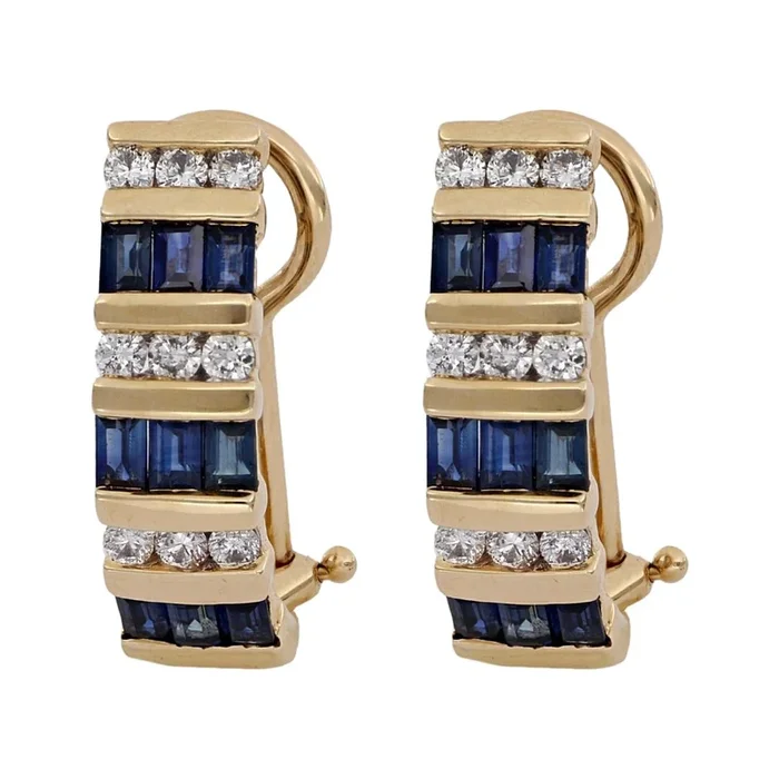 Blue Sapphire Earrings (Blue Sapphire 1.52 cts. White Diamond 0.58 cts.)
