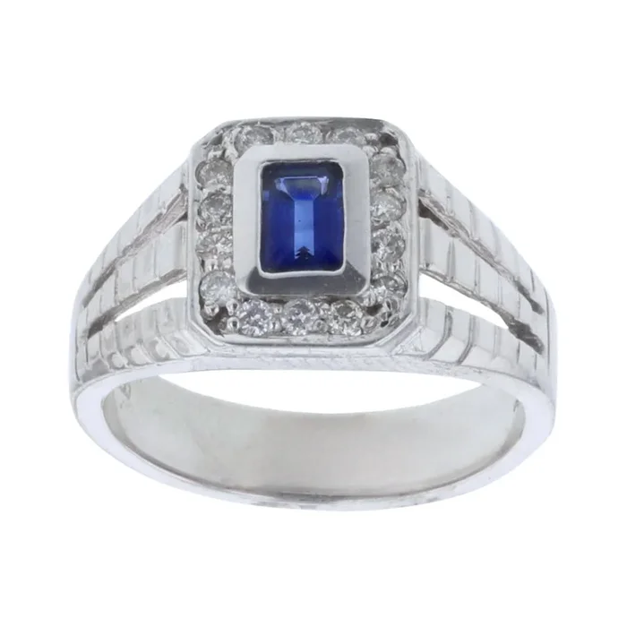 Blue Sapphire Men’s Ring (Blue Sapphire 0.57 cts. White Diamond 0.3 cts.)