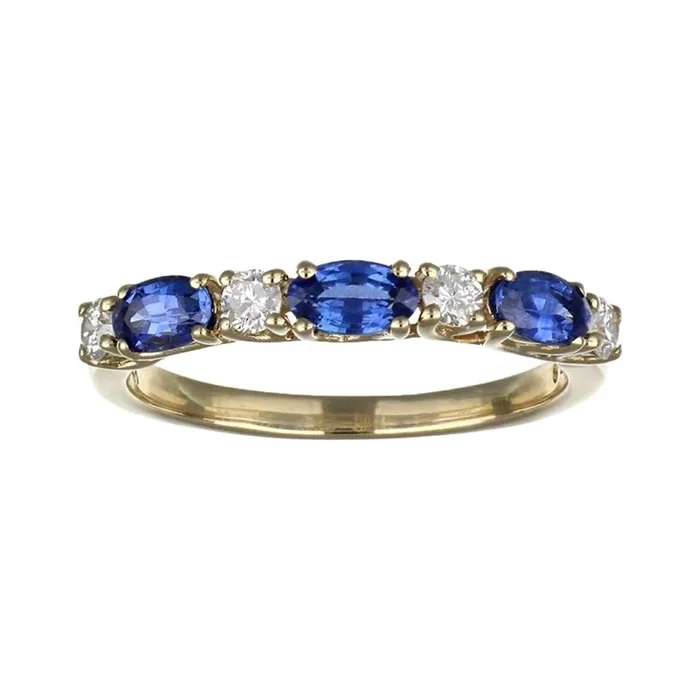Blue Sapphire Ring (Blue Sapphire 0.81 cts. White Diamond 0.24 cts.)