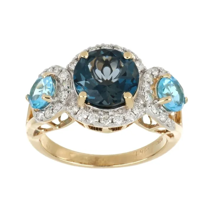 Blue Topaz Ring (Blue Topaz 4.07 cts. White Diamond 0.45 cts.)