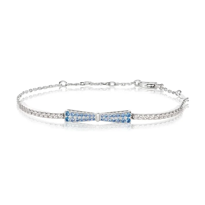 Bowtifully Chic Dainty Bracelet