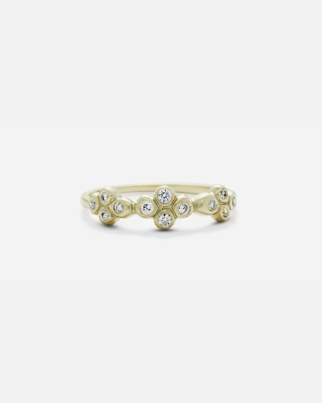 Bubble 7 / White Diamond Ring