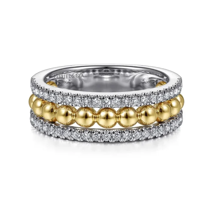 Bujukan Wide Diamond Ring