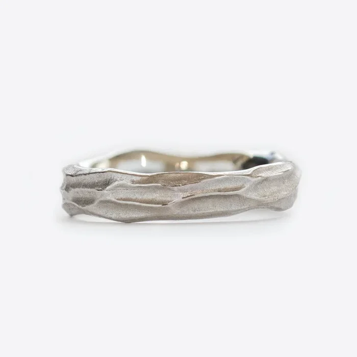 Burl Redwood Bark Band in Platinum