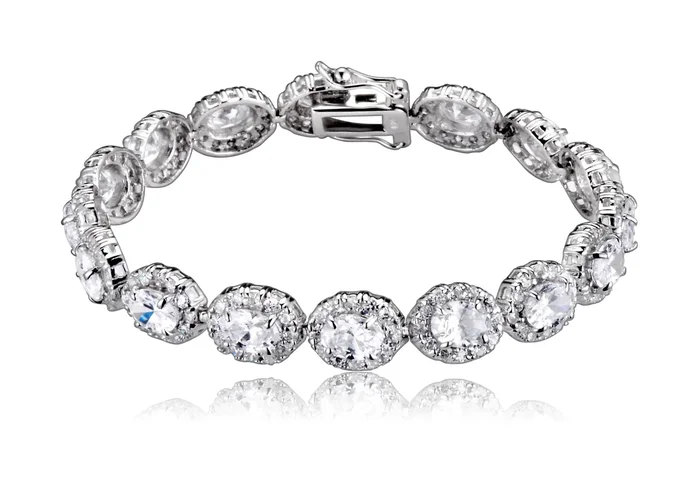 Celeste Oval Shape Bracelet