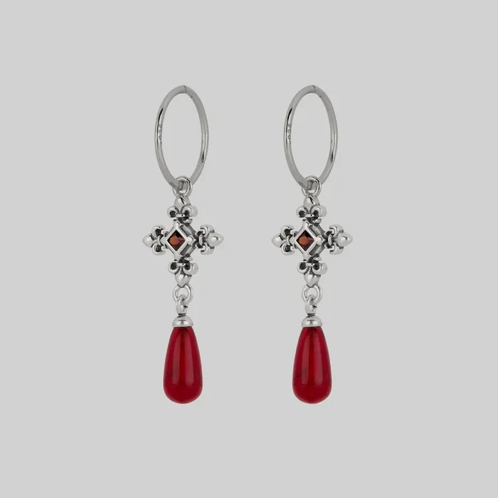 CRIMSON. Medieval Garnet Hoop Earrings – Silver