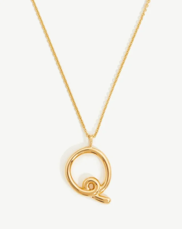 Curly Molten Initial Pendant Necklace – Q | 18k Gold Vermeil