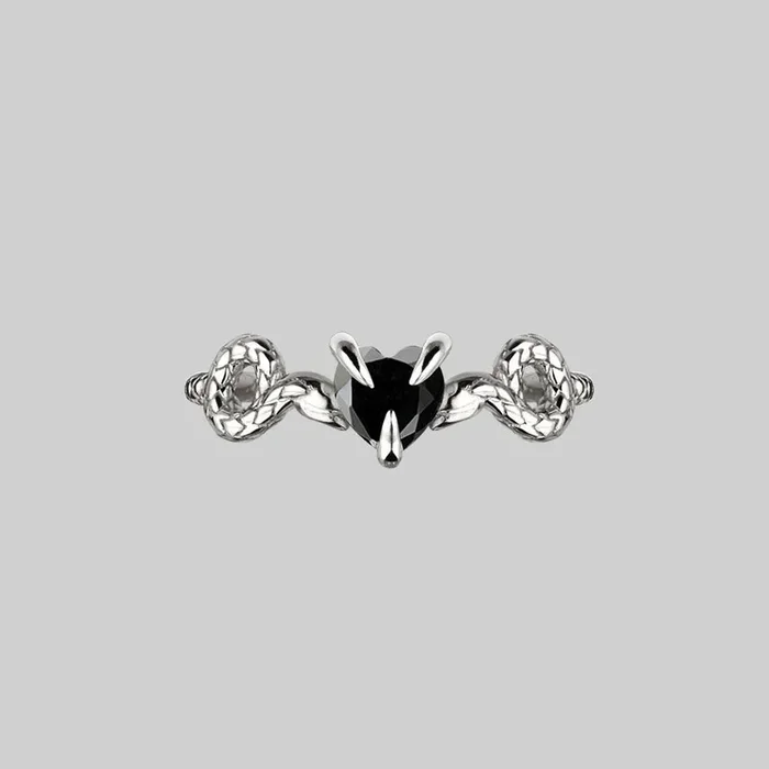 DESIRE. Snakes & Heart Onyx Ring – Silver