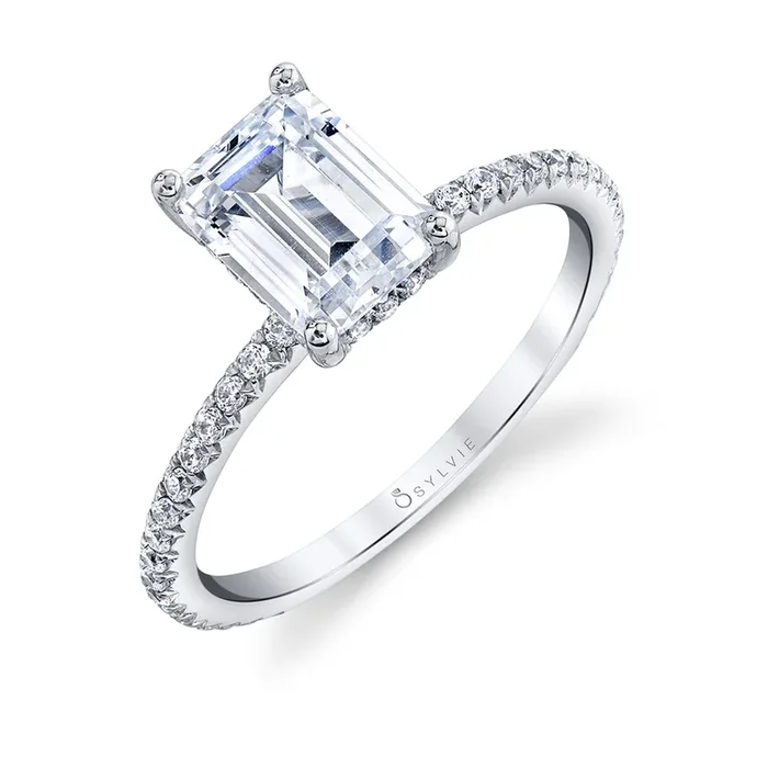 Emerald Cut Classic Engagement Ring – Maryam