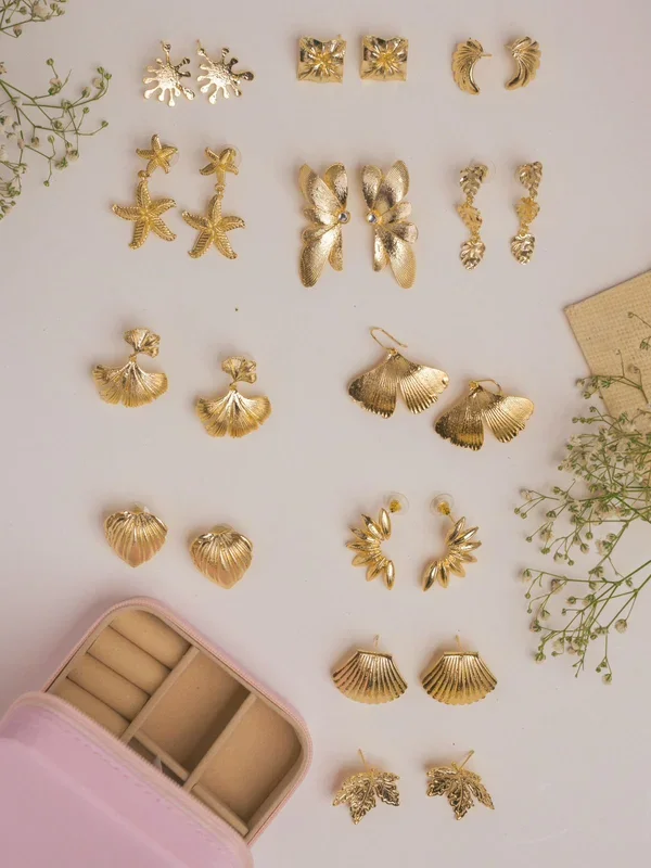 Essential Jewel Box (Set of 12 Earrings )