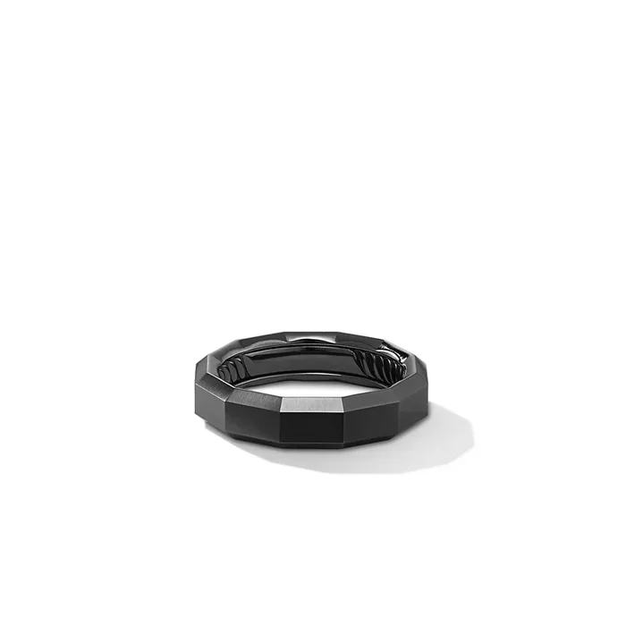 Faceted Band Ring in Black Titanium, 6mm